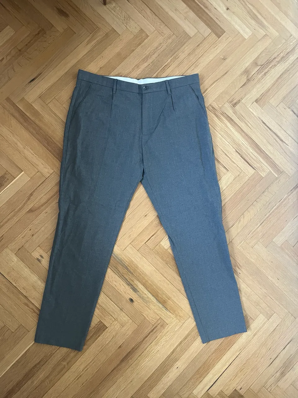 Zara · Talle EU 46