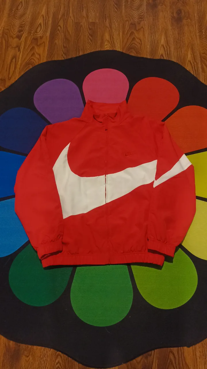 Rompeviento Nike · Talle M