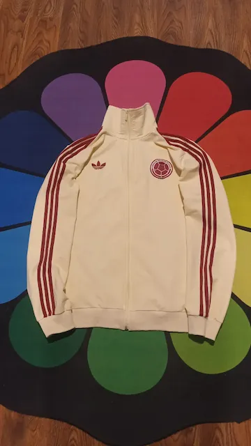 adidas · Talle L