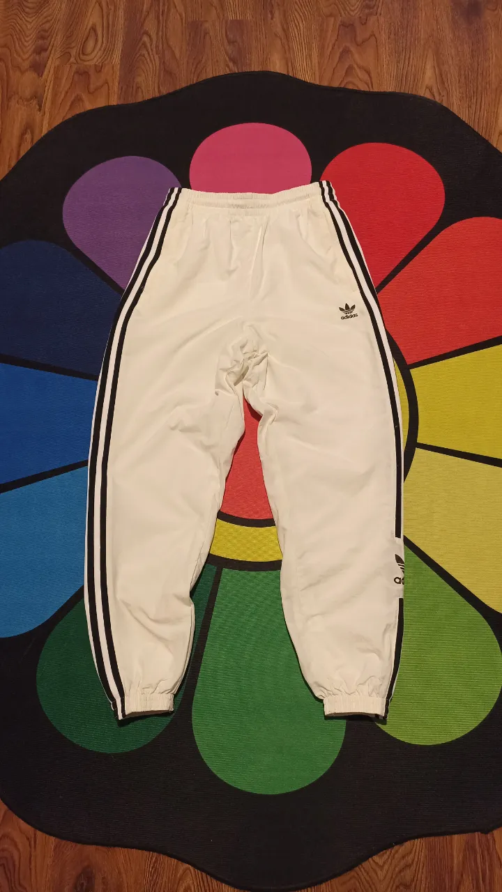 Pantalón adidas - imagen 1