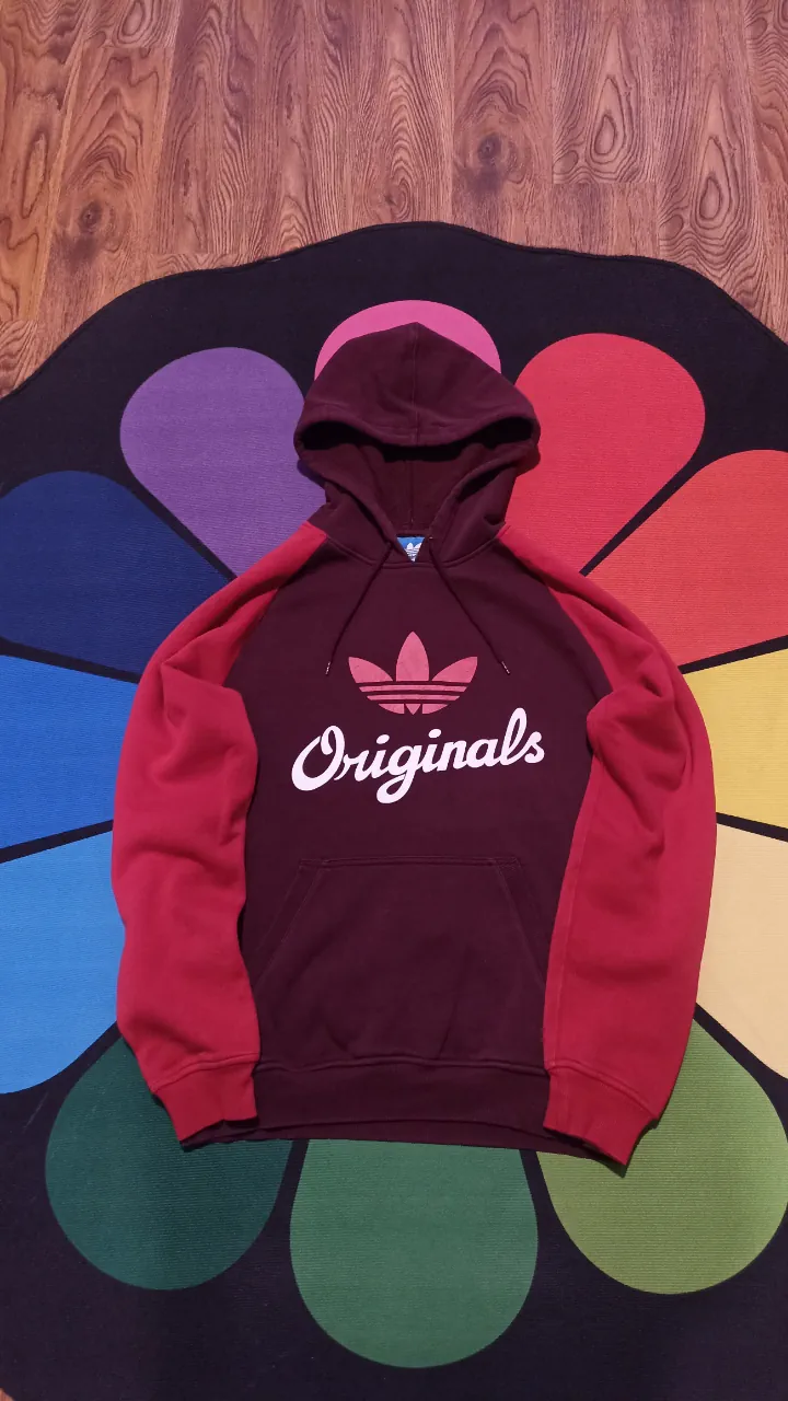 Buzo adidas · Talle L