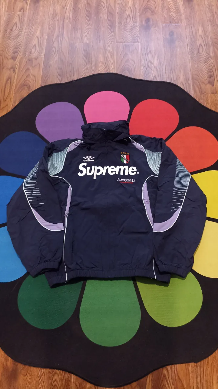 Campera Supreme · Talle L