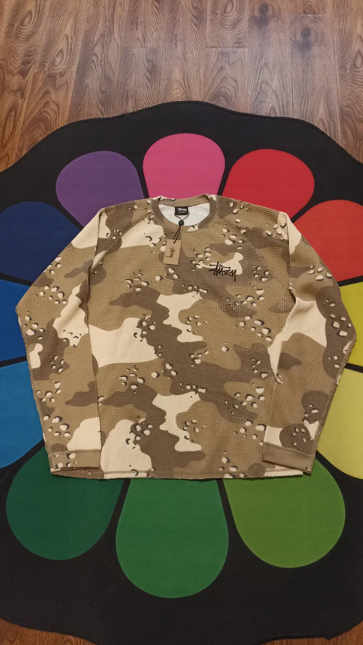 Remera Stüssy · Talle L