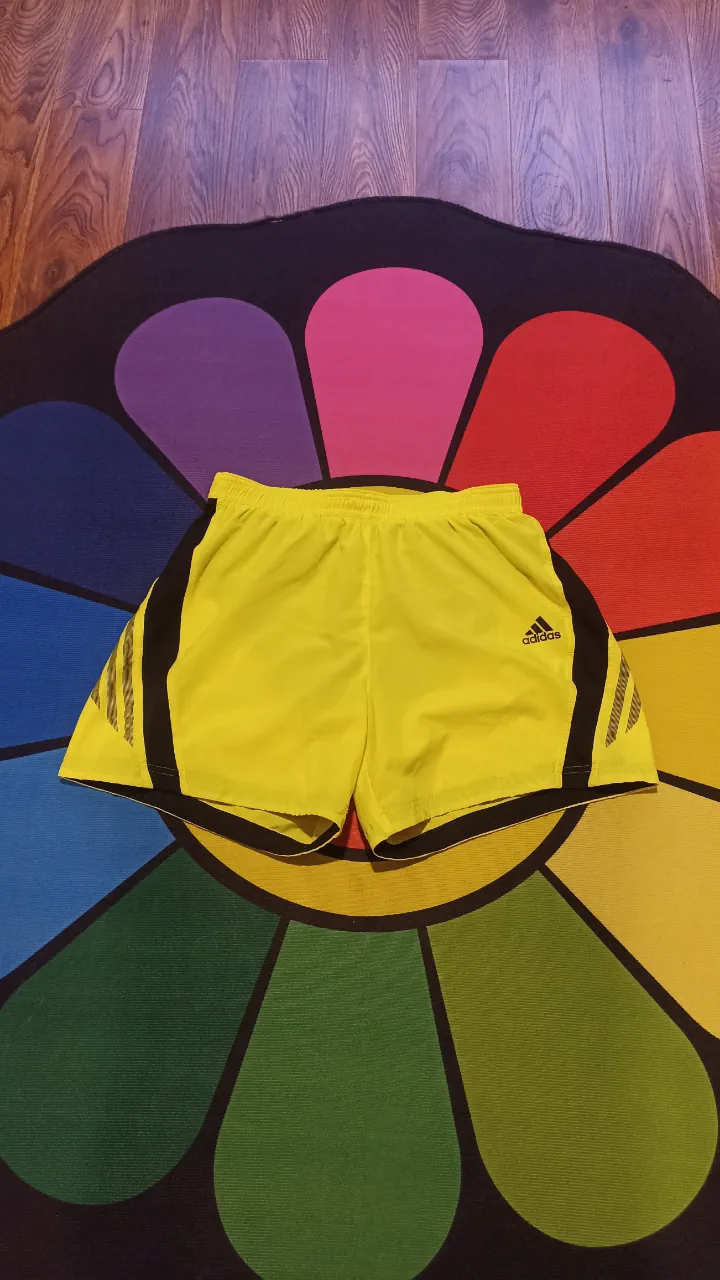 Short adidas - imagen 1