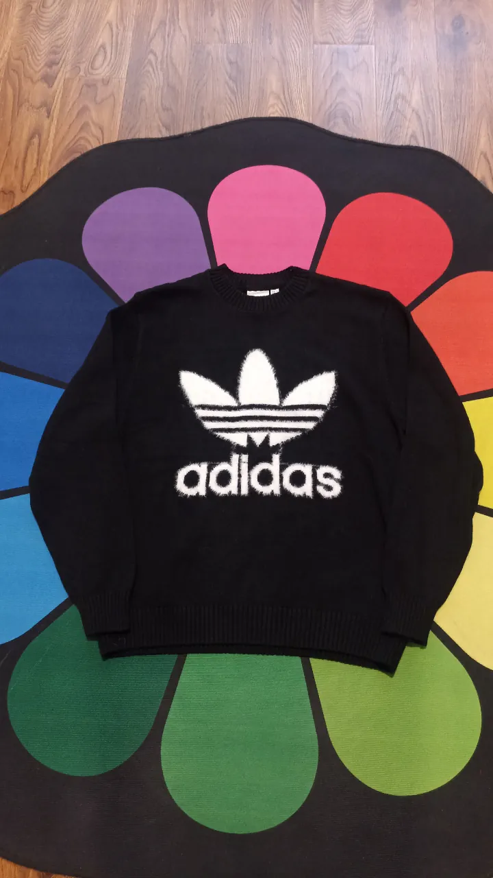 adidas · Talle M