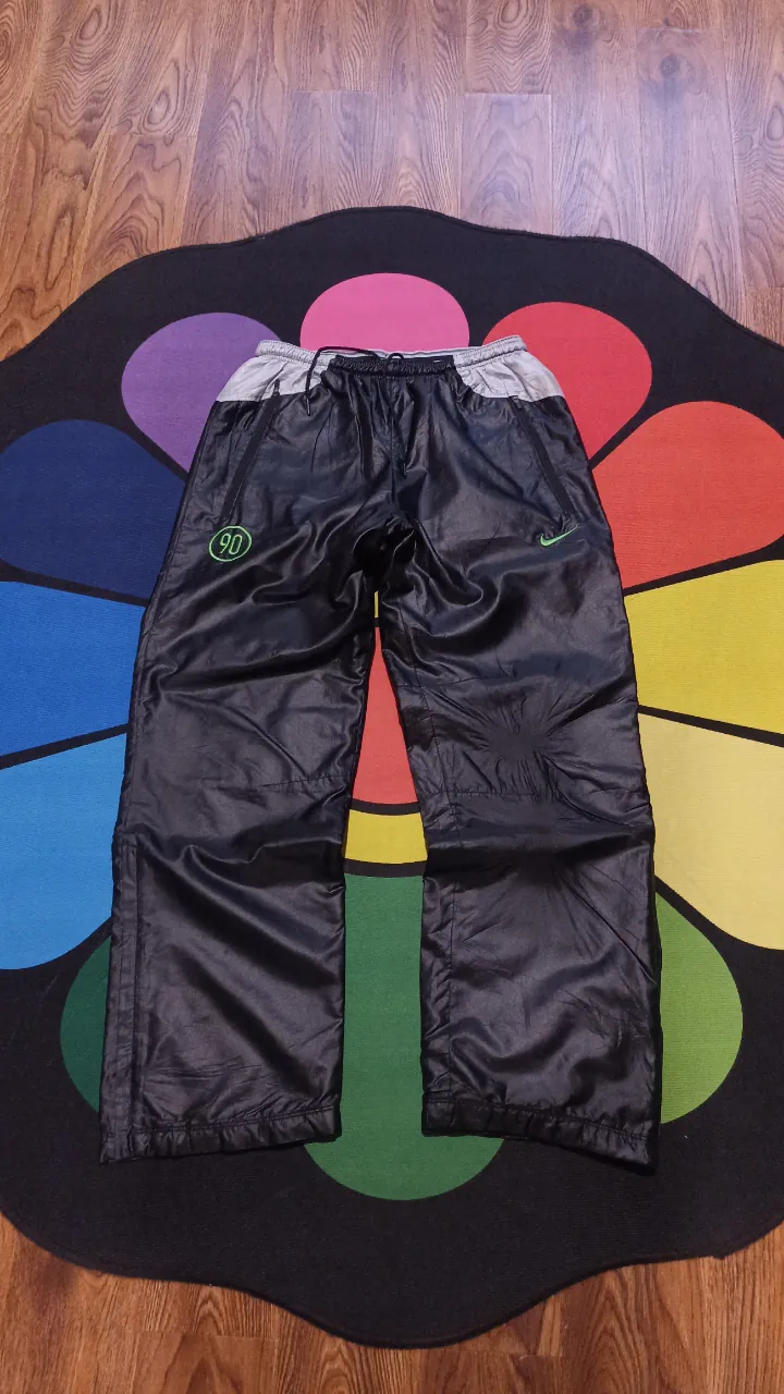 Pantalón Nike - imagen 1