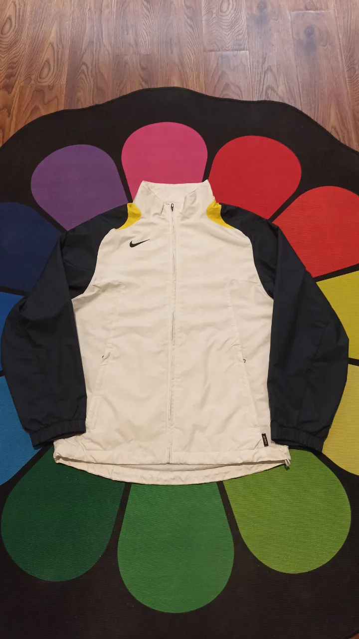 Campera Nike - imagen 1