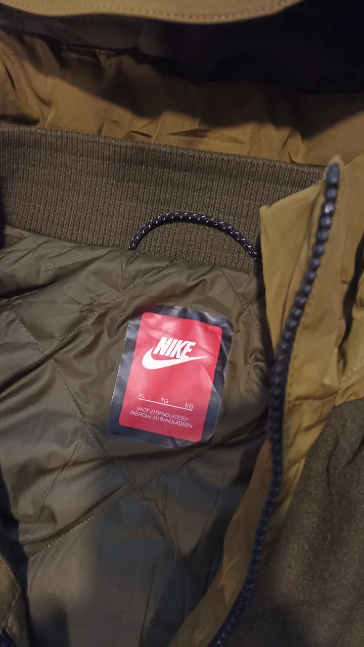 Campera Nike - imagen 4