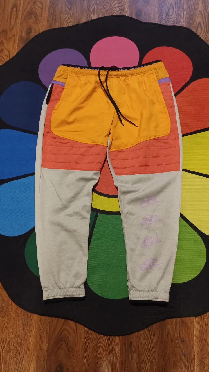 Pantalón Nike - imagen 1