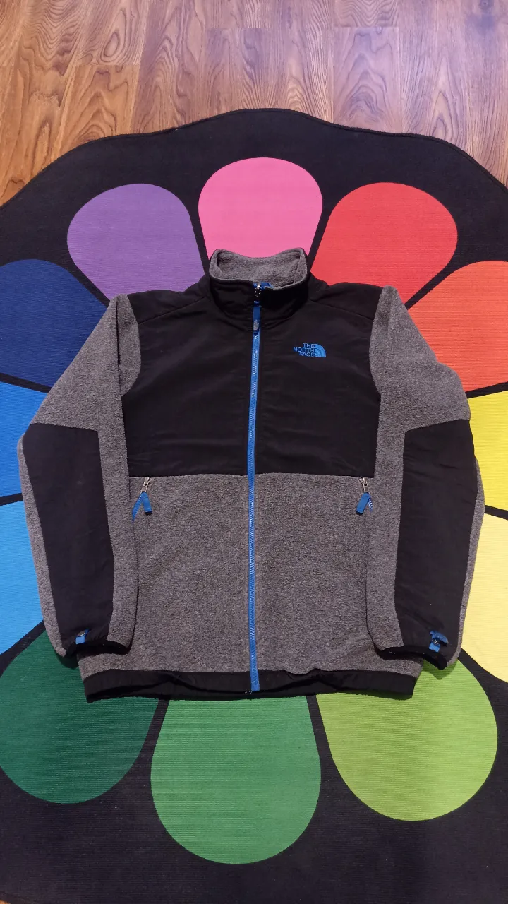 Buzo The North Face · Talle S