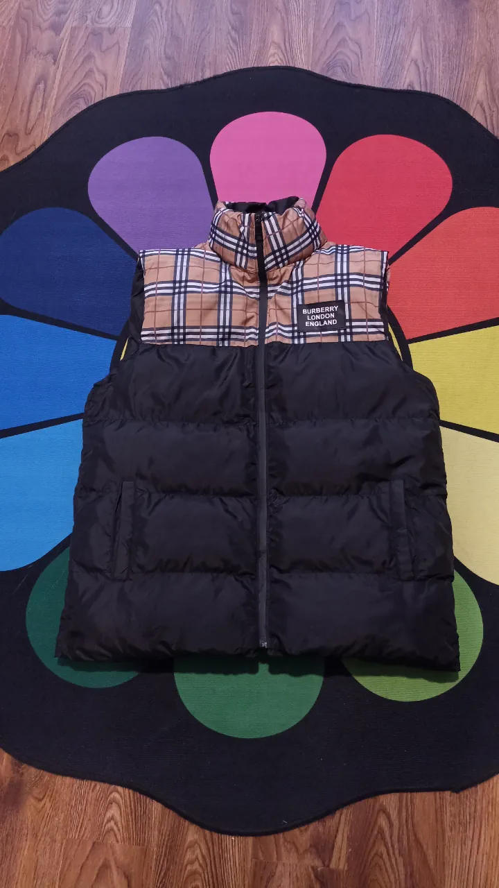 Burberry · Talle XL