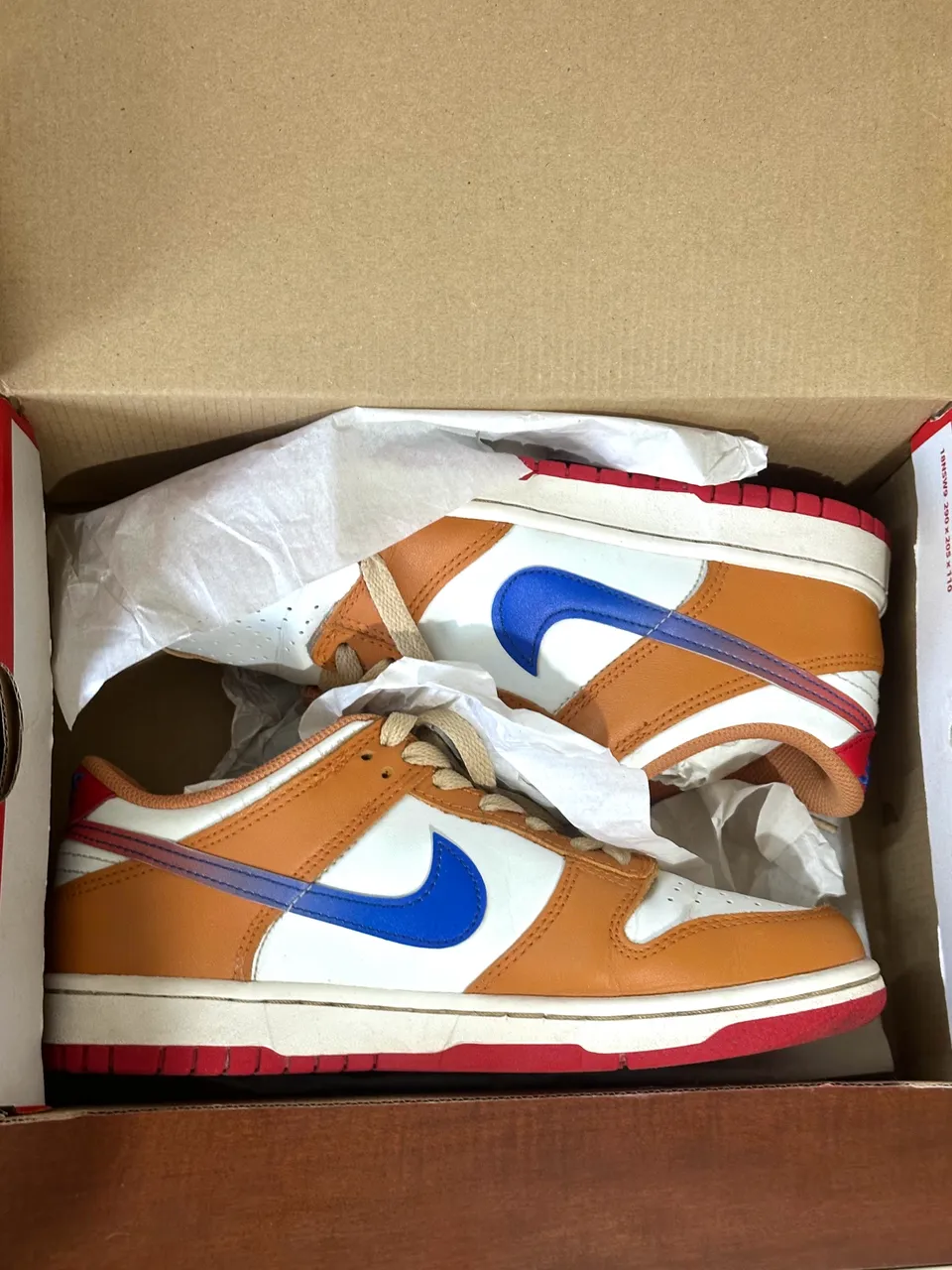 Nike · Talle AR 37