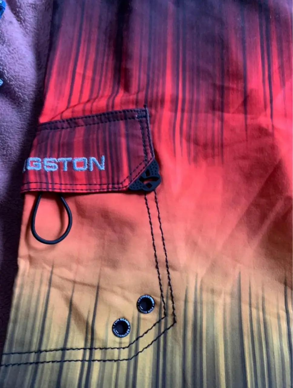 Kevingston · Talle S