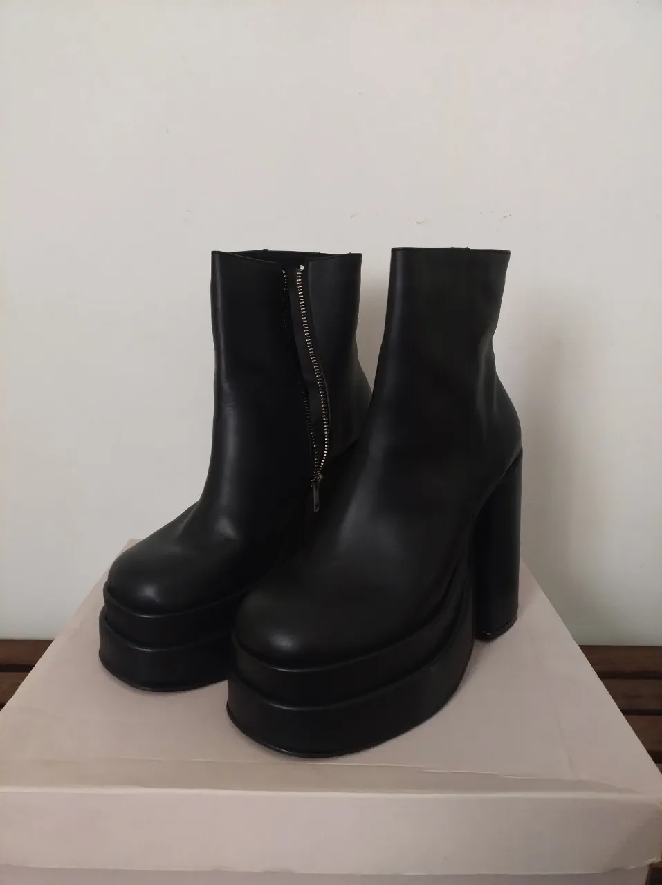 Creta shoes · Talle AR 39