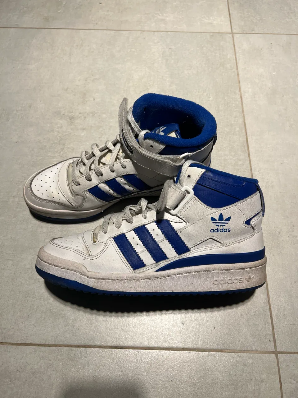 adidas · Talle US 7.5
