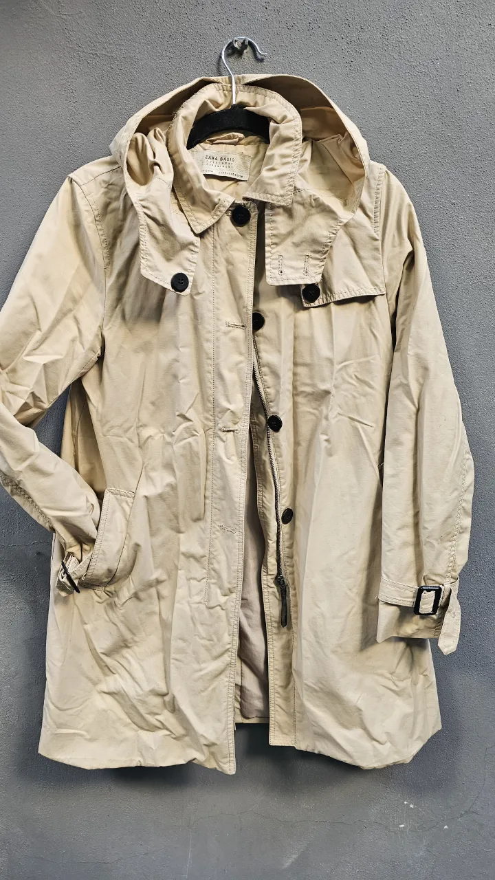 Impermeable Zara - imagen 1