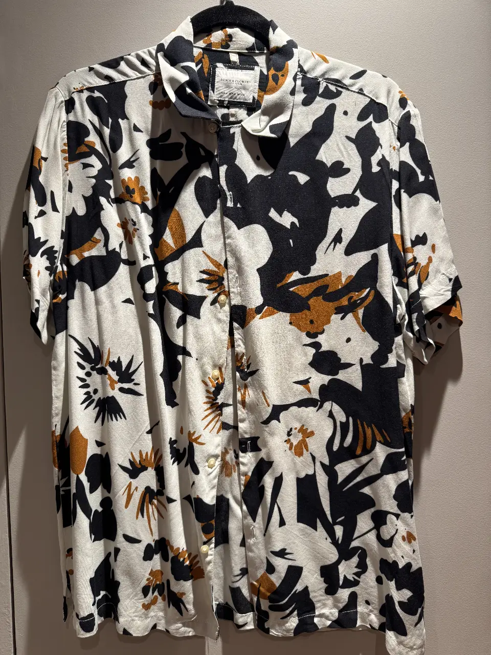 Camisa Denim & flowers · Talle M