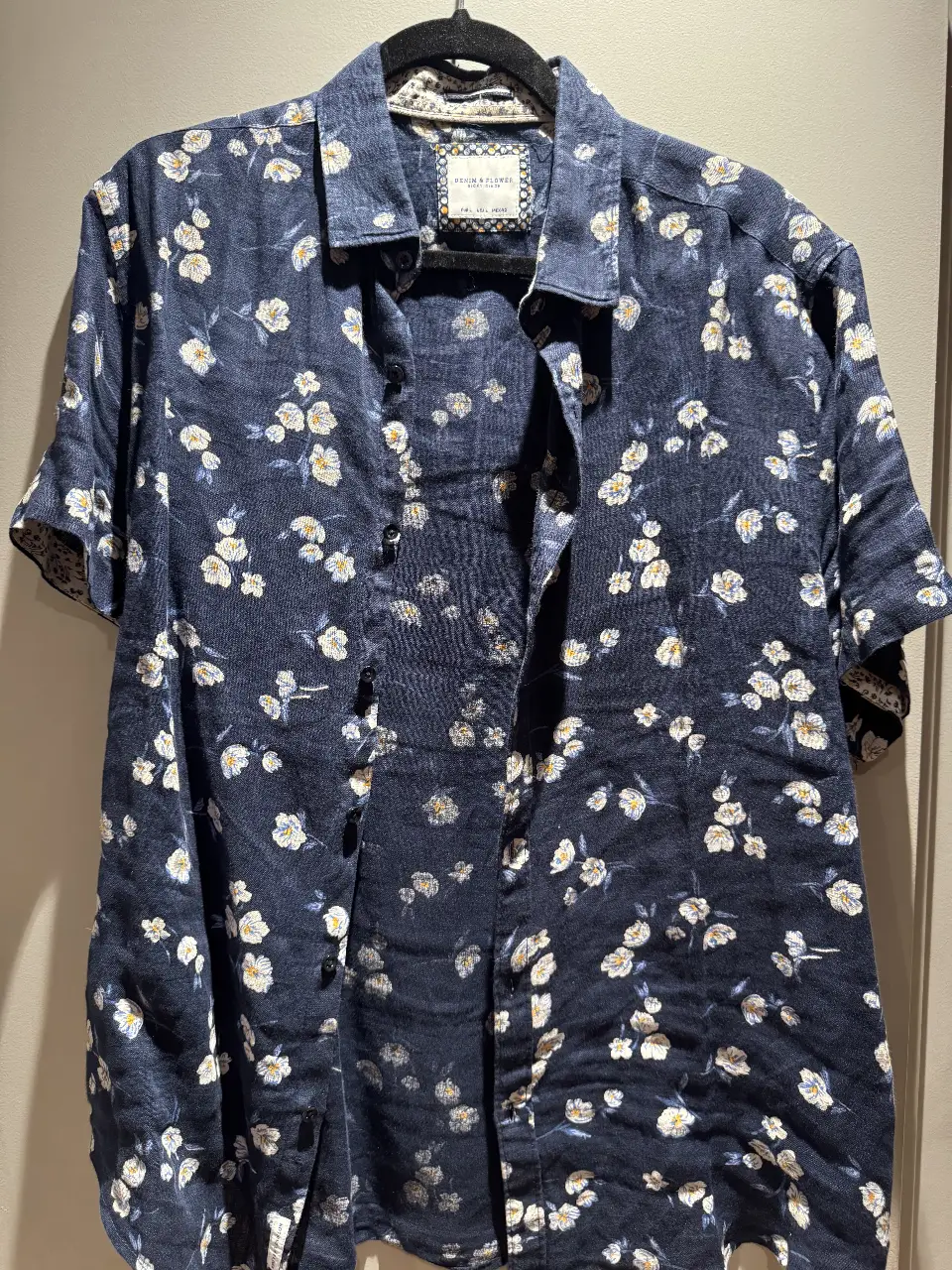 Camisa Denim & flowers · Talle L