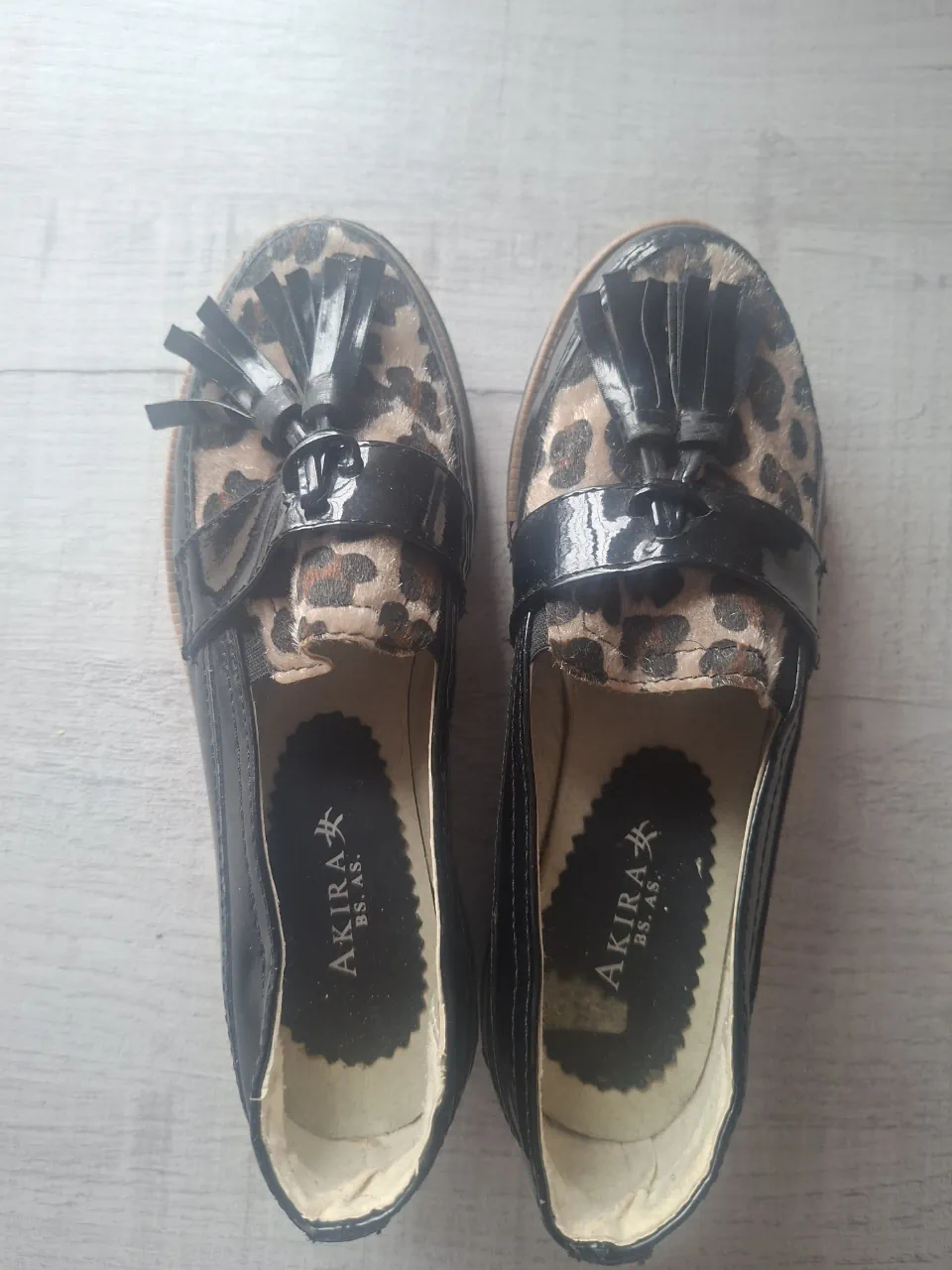 Zapatos Akira · Talle AR 35