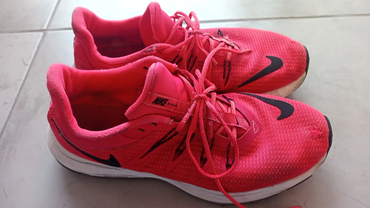 Nike · Talle US 9