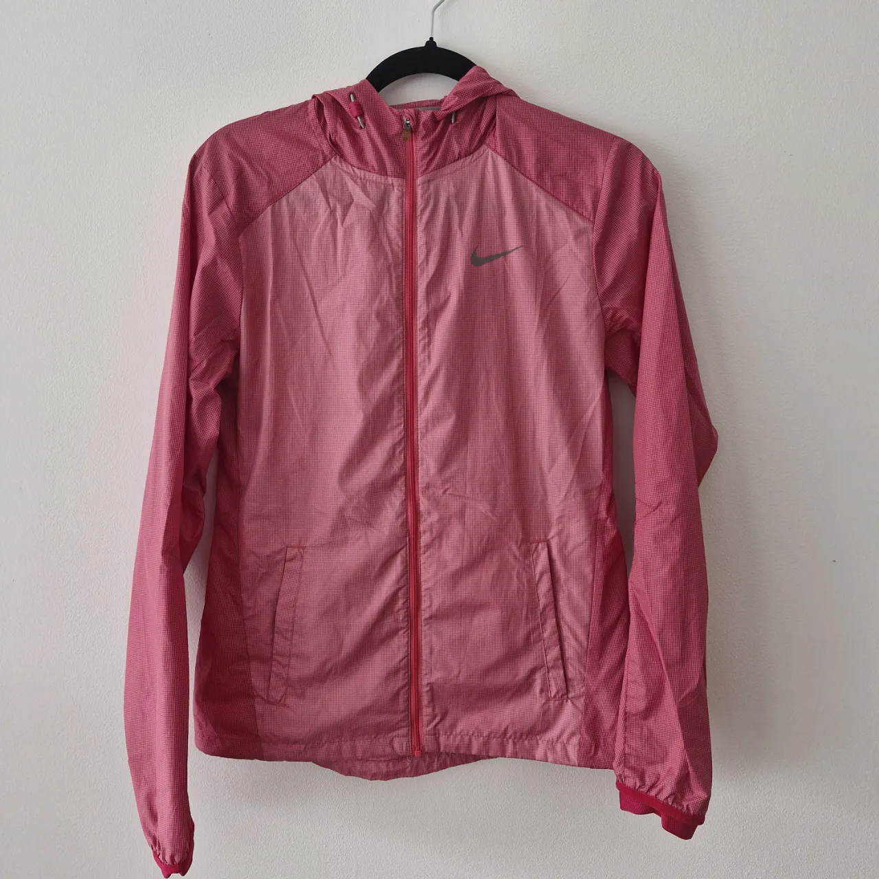 Rompeviento Nike · Talle S