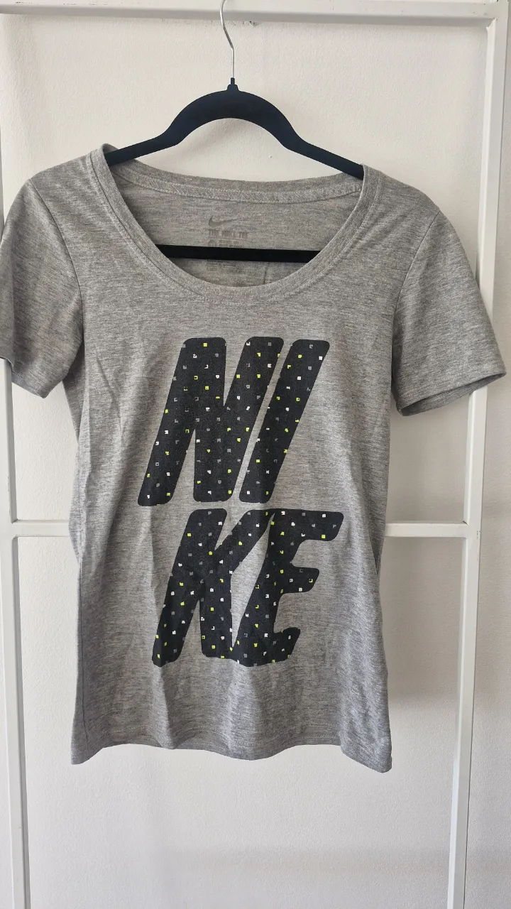 Remera Nike · Talle XS