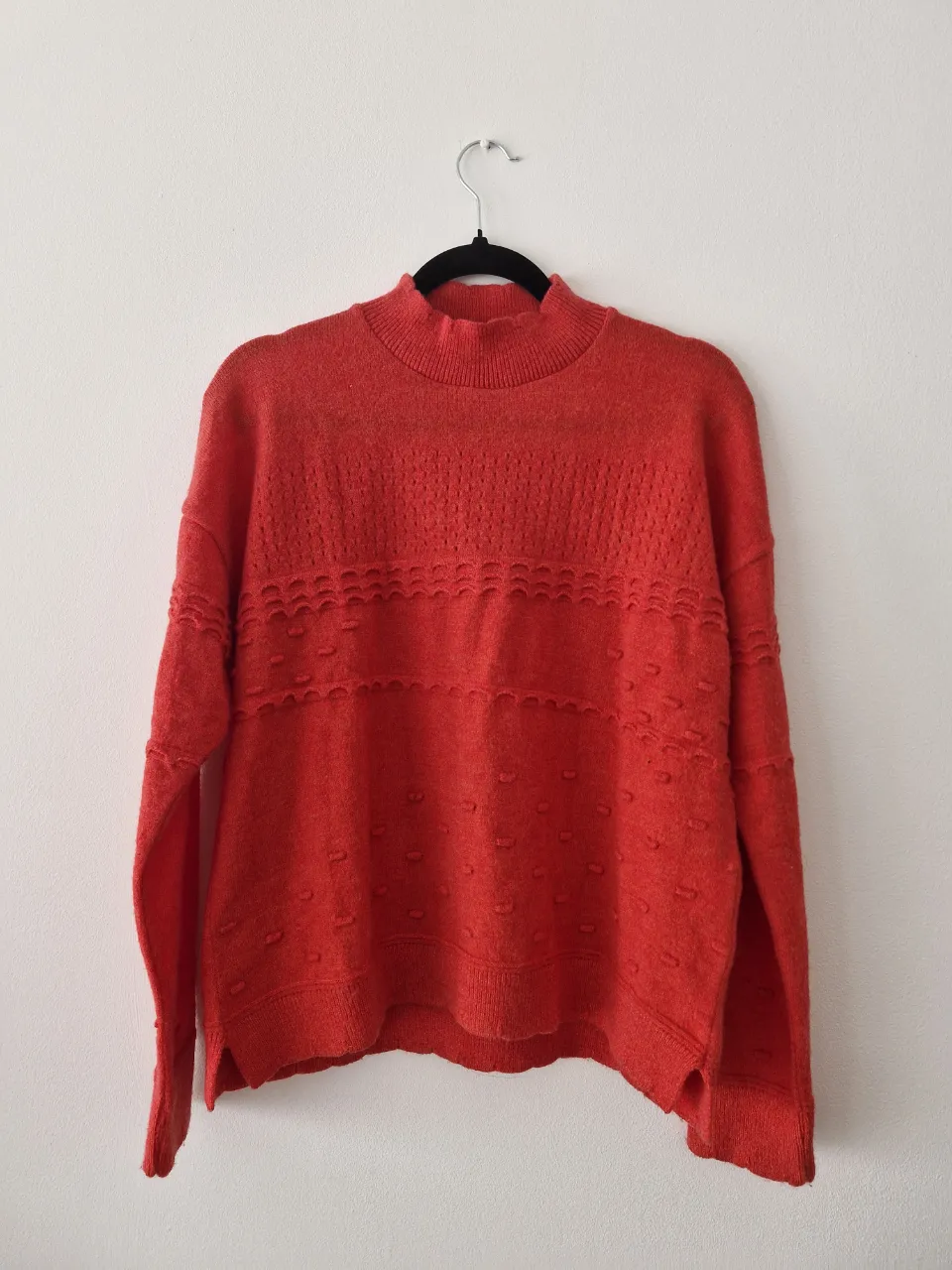 Sweater A ≠ - imagen 1