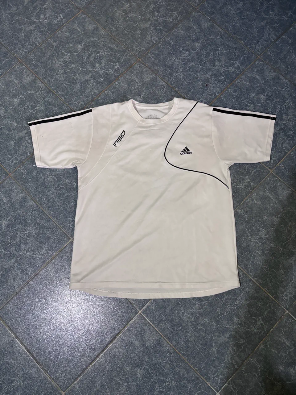 Remera adidas - imagen 1