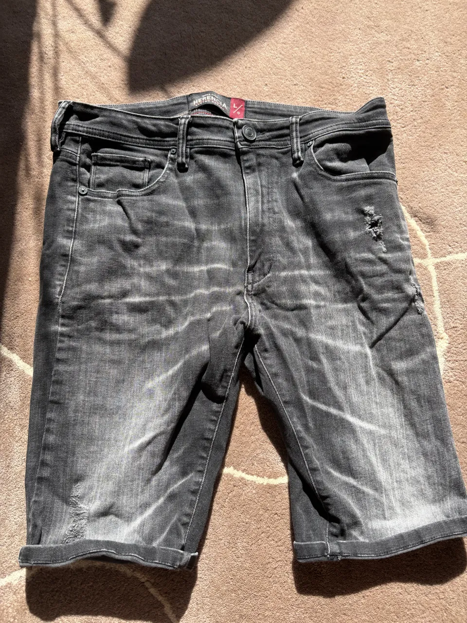 Herencia Custom Garage · Talle L