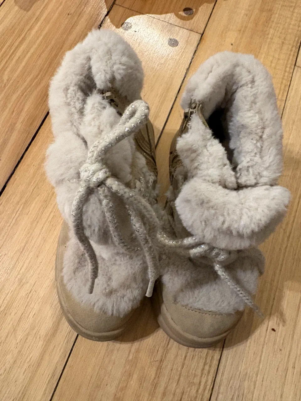Bota alta Zara · Talle AR 25