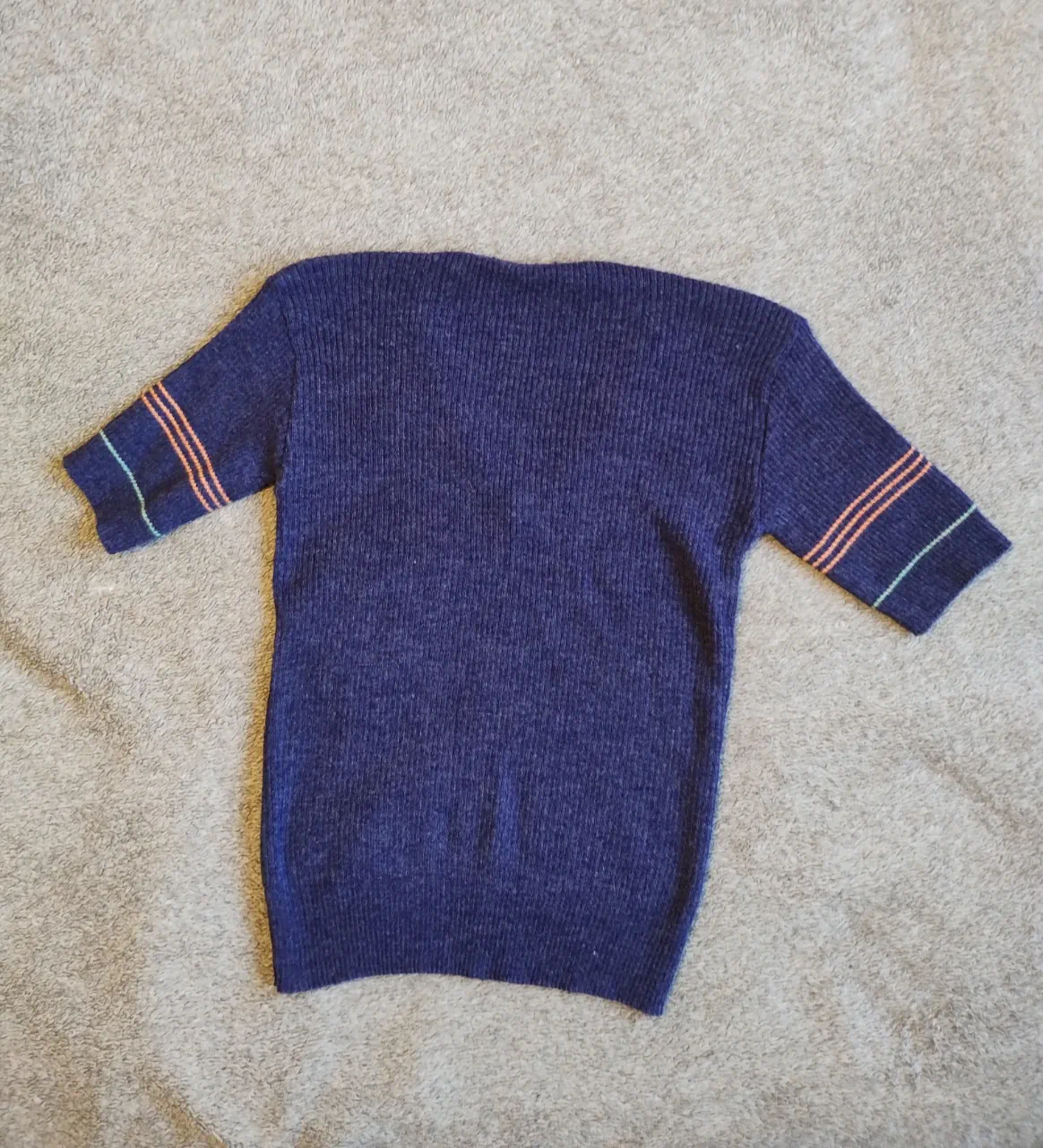 Sweater Sin marca. - imagen 3