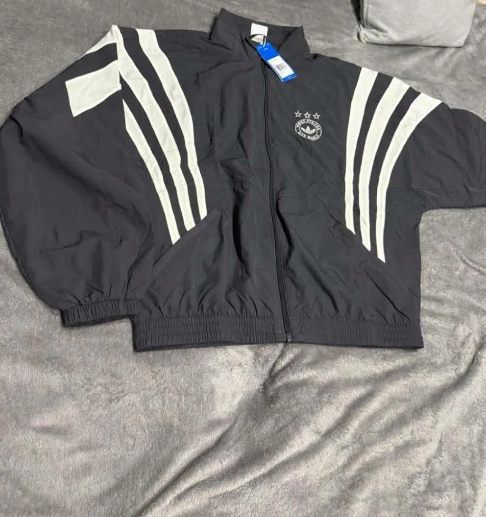 Campera adidas - imagen 1