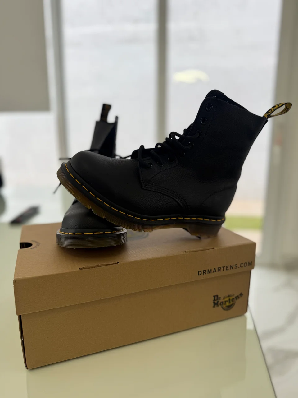 Borcegos Dr. Martens - imagen 1
