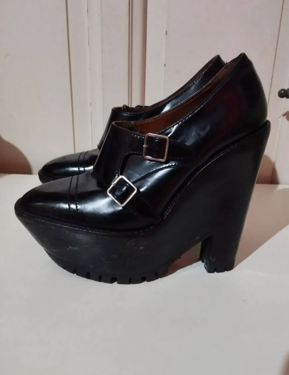 Burberry · Talle AR 37