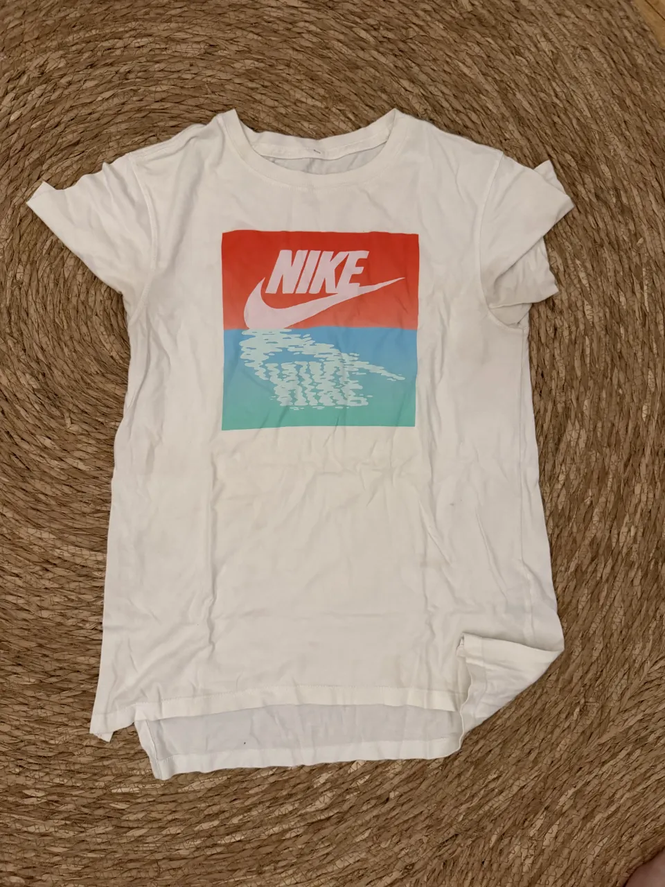 Nike · Talle L