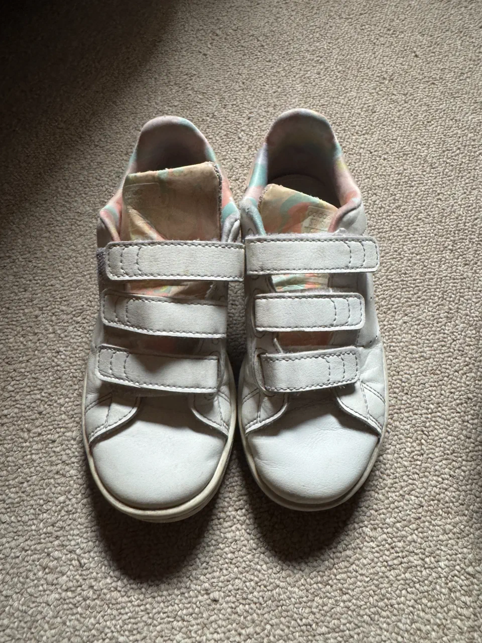 adidas · Talle AR 28