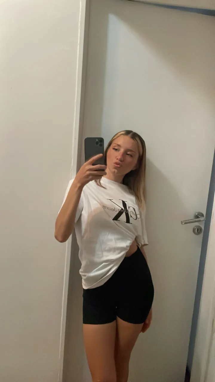 Remera Calvin Klein · Talle XS