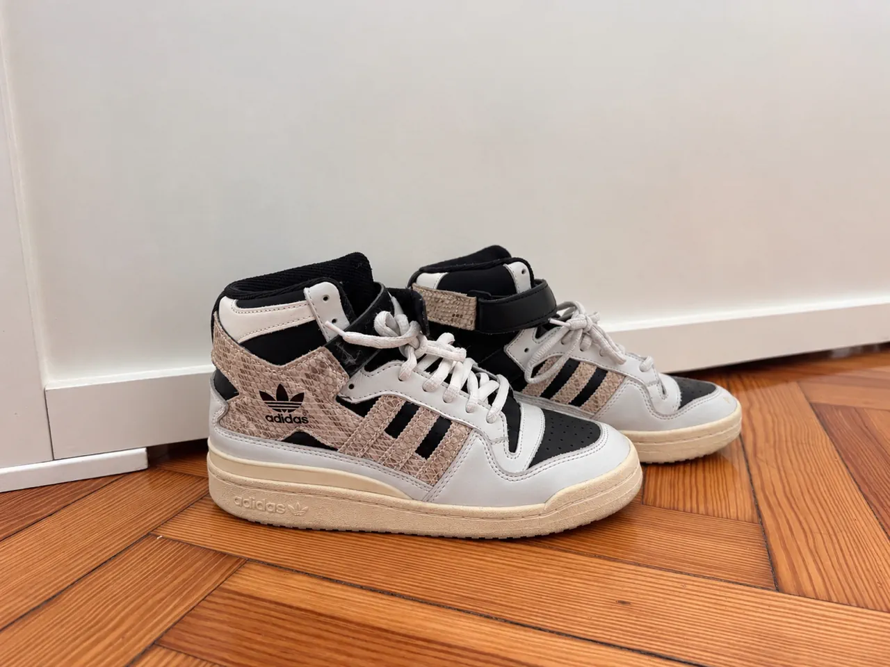 Zapatillas adidas - imagen 1