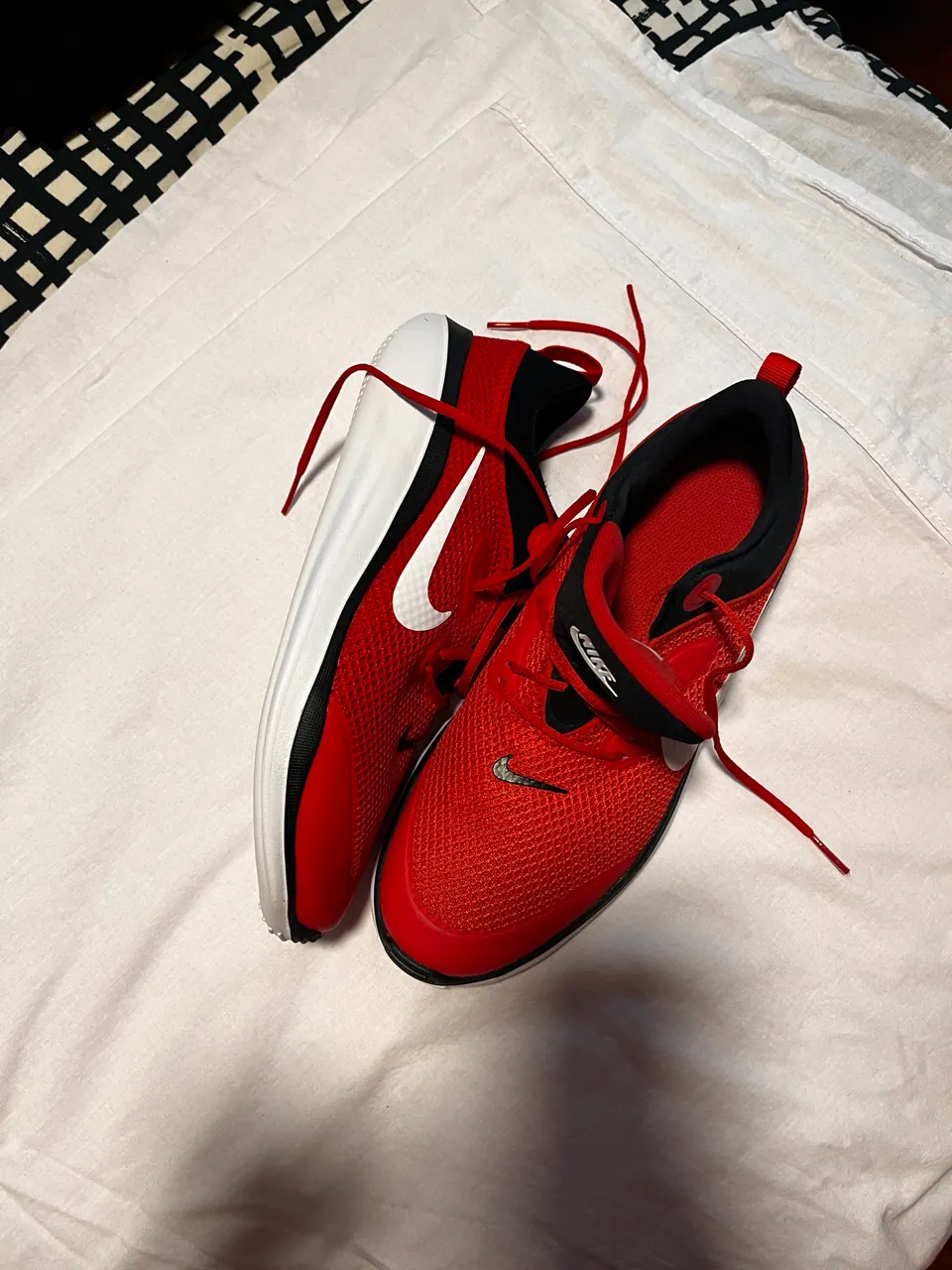 Nike · Talle AR 38
