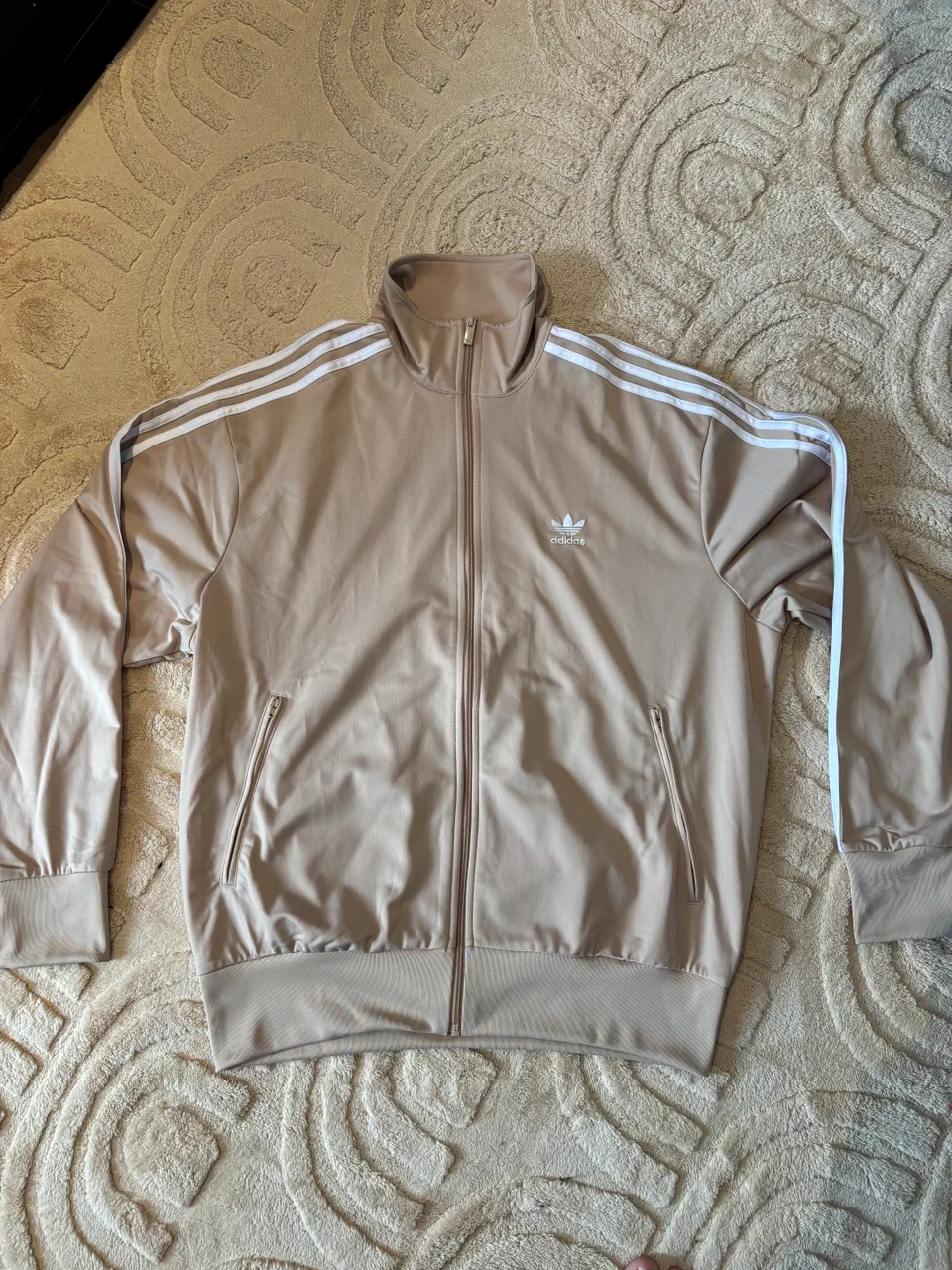 Buzo adidas - imagen 1