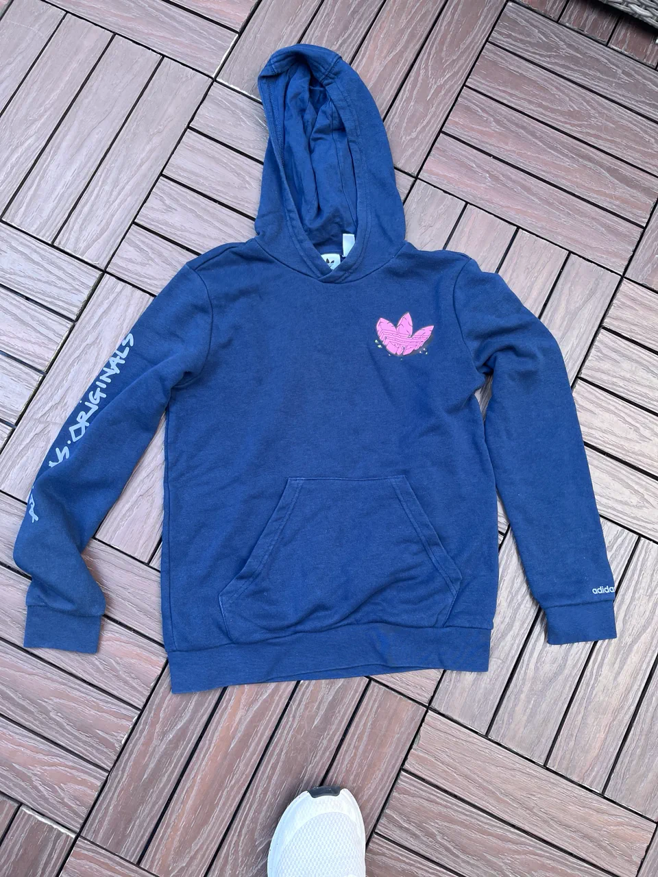 Buzo adidas · Talle M