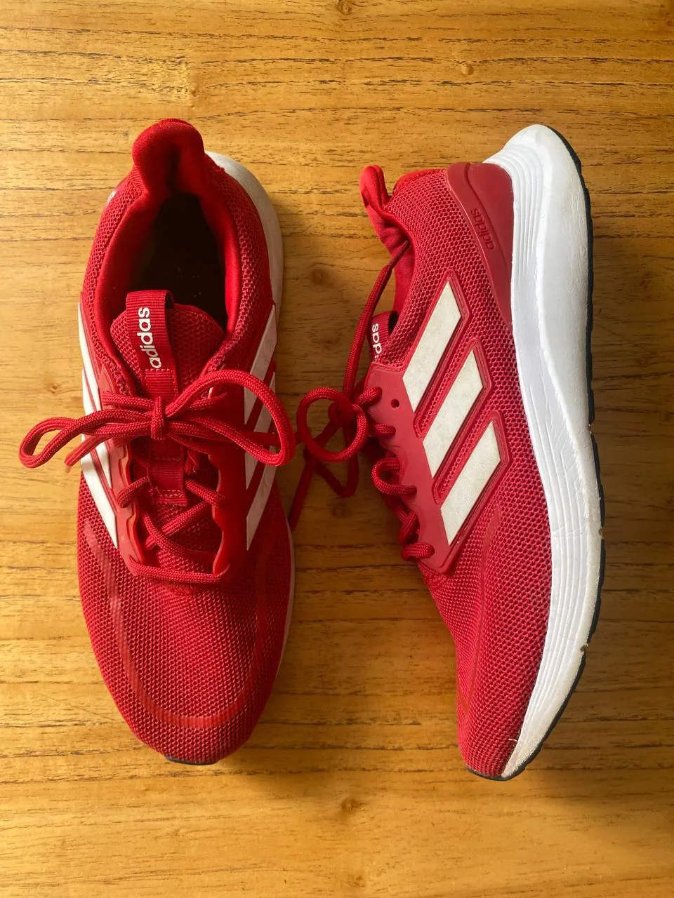 adidas · Talle US 9.5