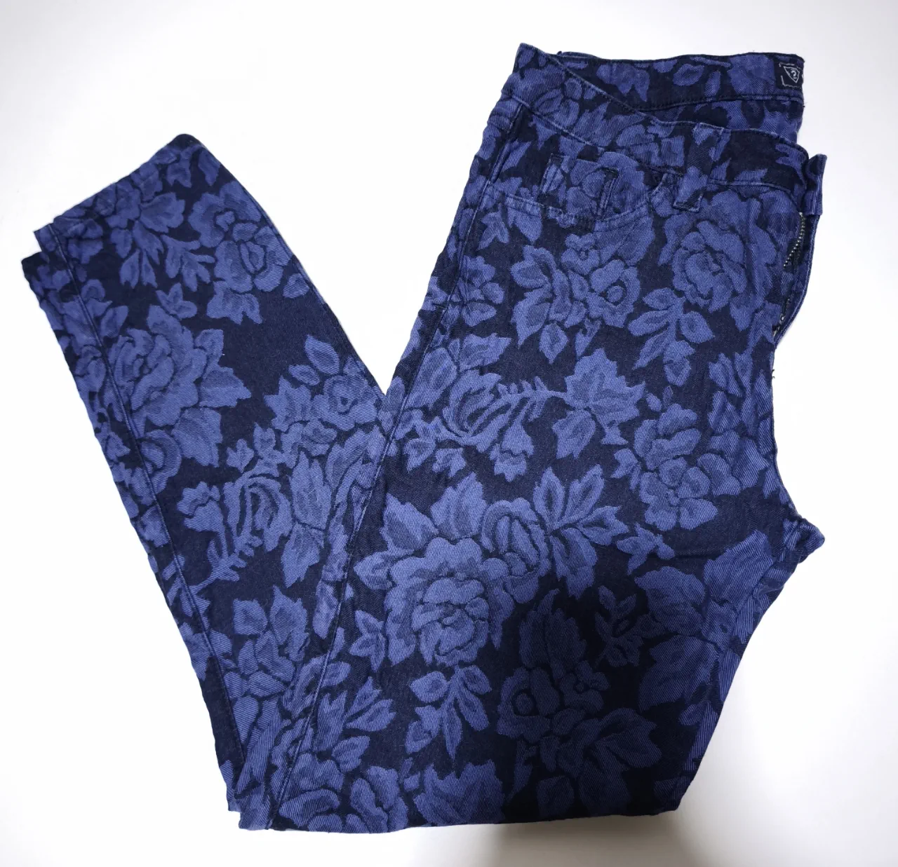 Jean GUESS - imagen 1