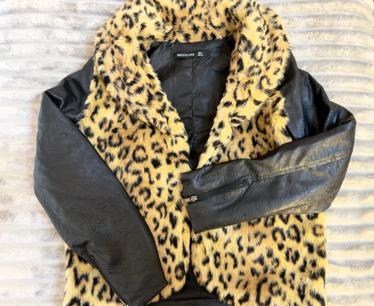 Campera Sin marca reconocida - imagen 1