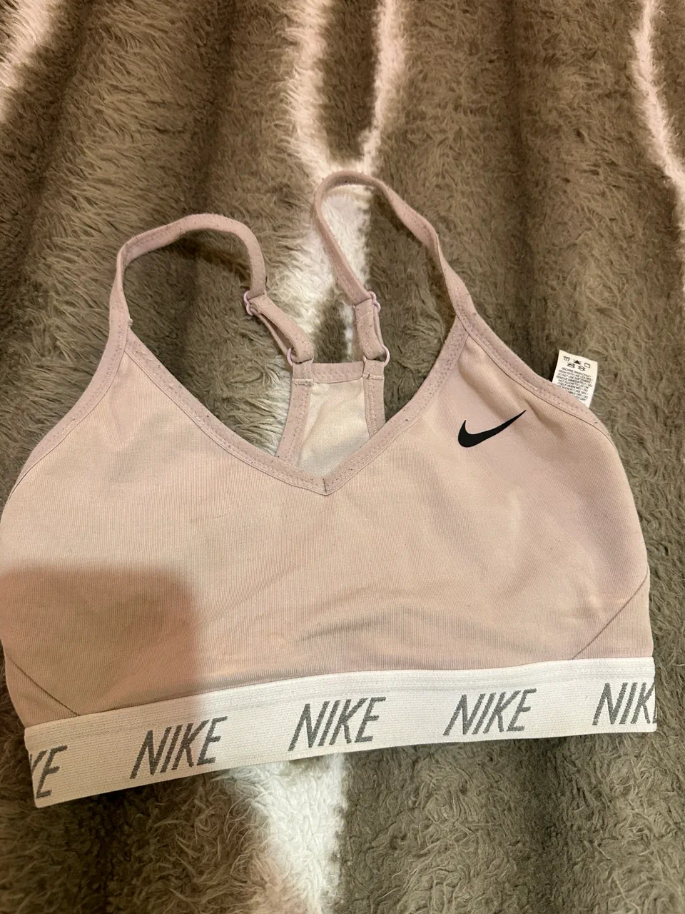 Corpiño deportivo Nike - imagen 1