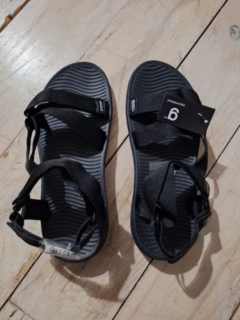 Gummi · Talle AR 44