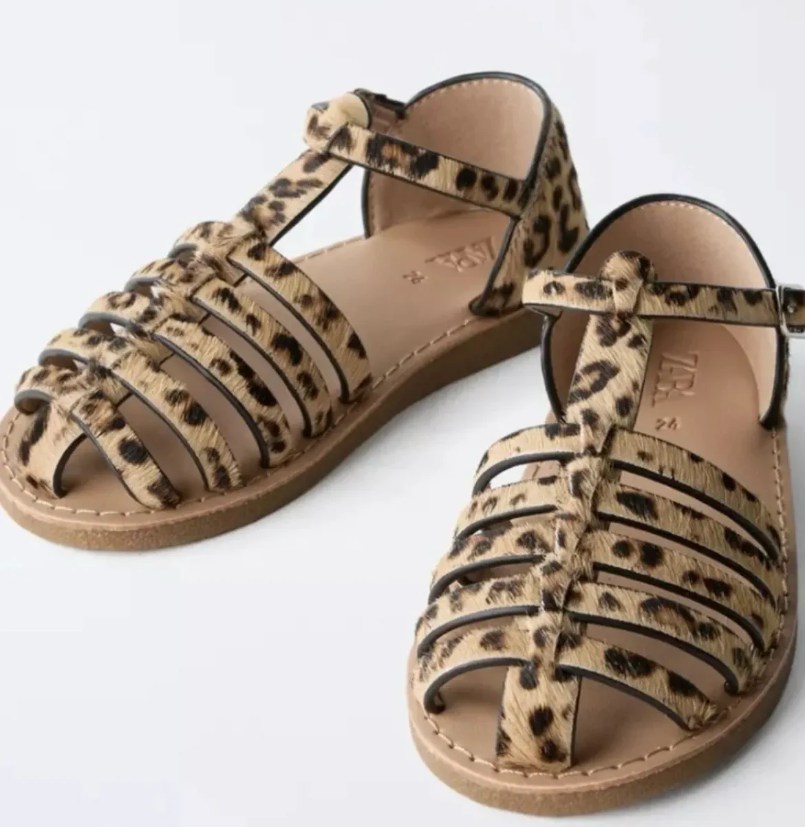 Zara · Talle AR 25