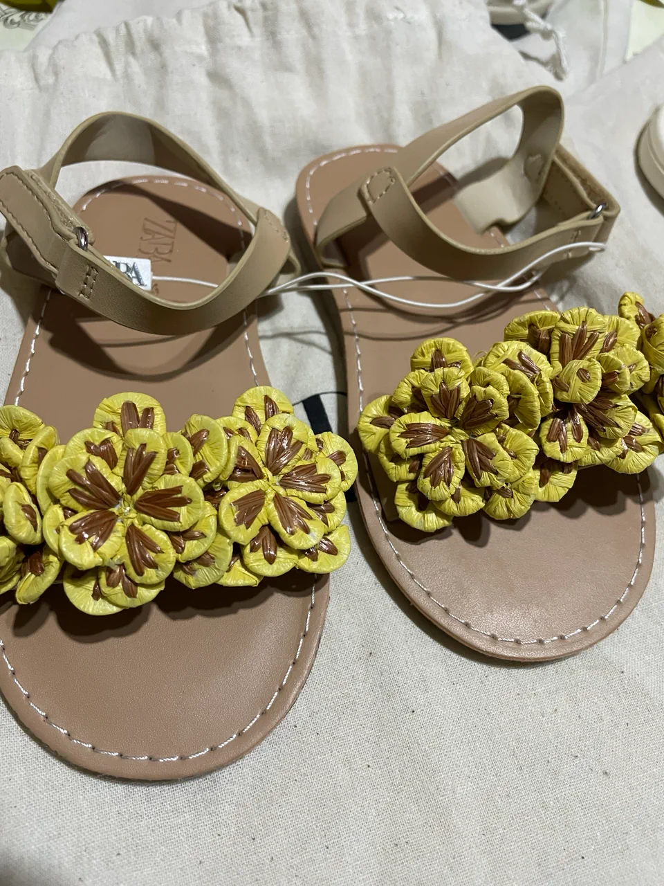Sandalias Zara · Talle AR 23