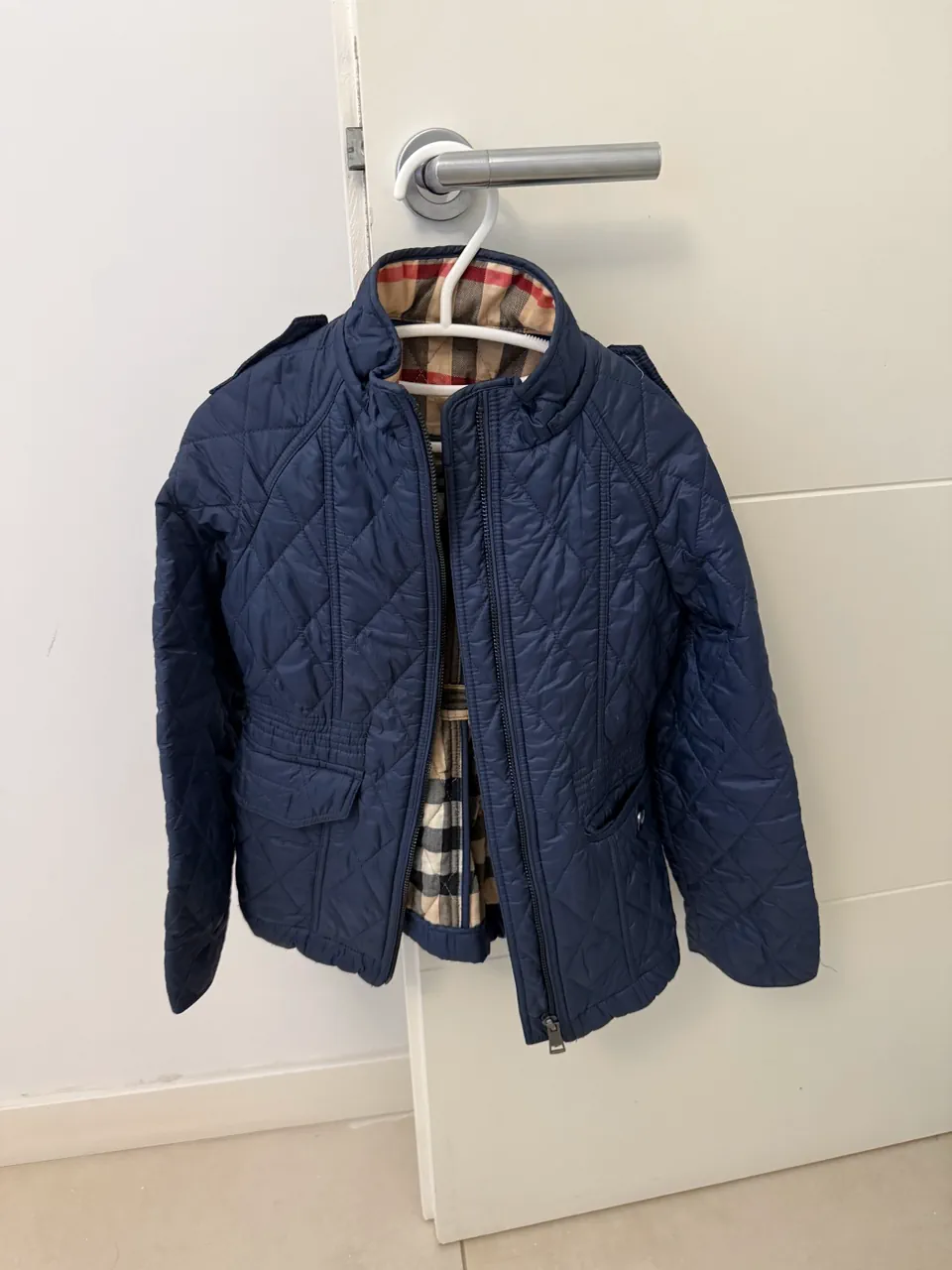 Campera Burberry · Talle 8 años / 128 cm