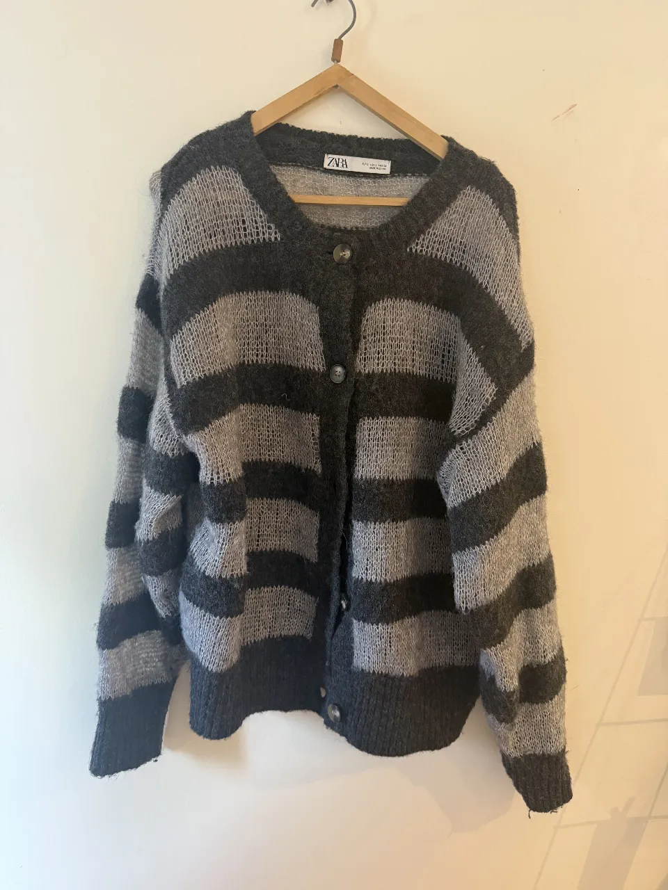 Zara · Talle L